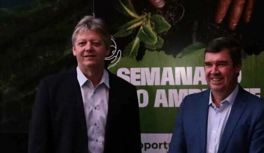 Imagem de compartilhamento para o artigo Eduardo Riedel avança com projetos tecnológicos em parceria com o Chile da MS Todo dia